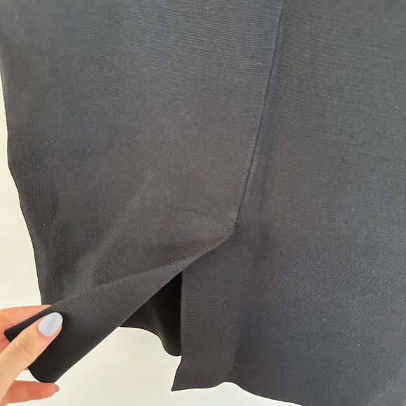 A.L.C. SLeeveless Bodycon Midi Dress Black w/ White Contrast On Shoulder Sz M - Picture 9 of 10